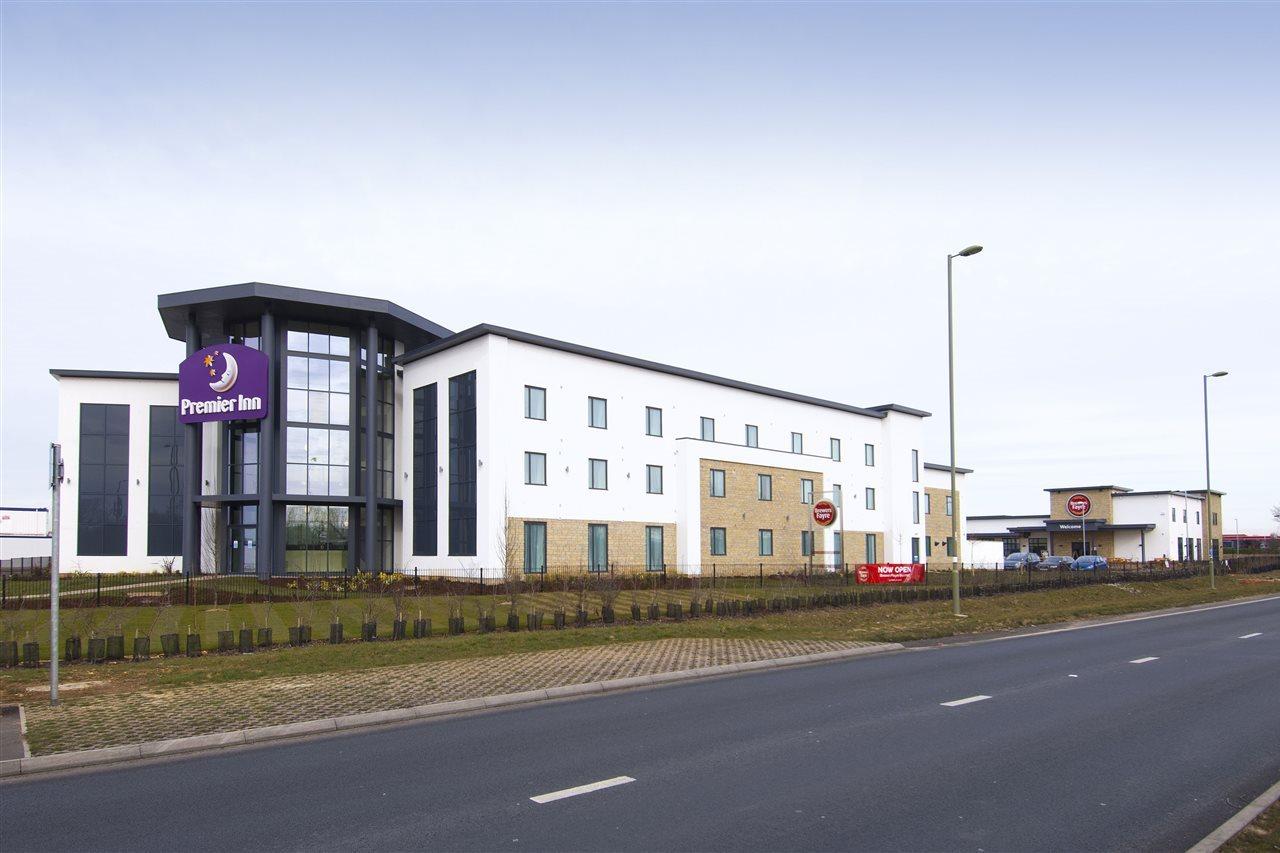 Premier Inn Μπίσεστερ Εξωτερικό φωτογραφία
