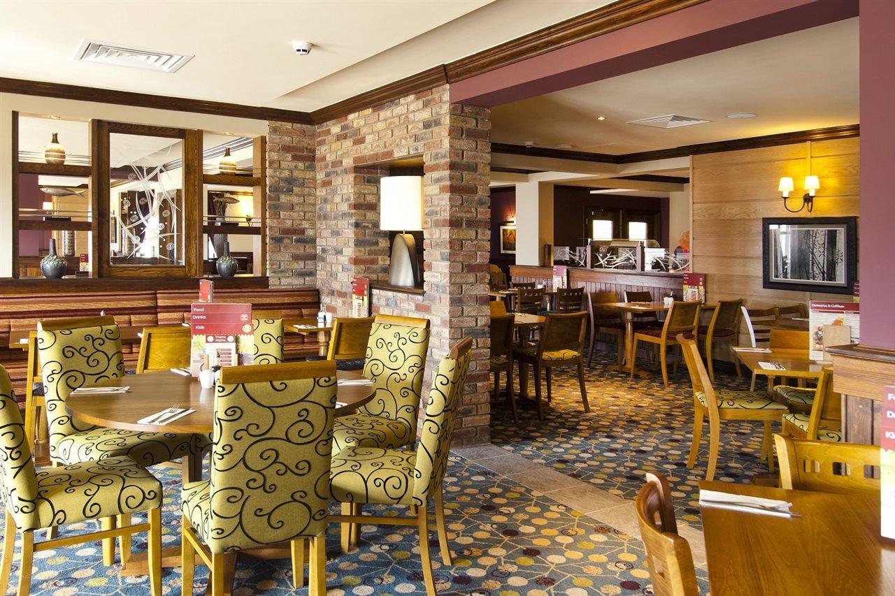 Premier Inn Μπίσεστερ Εξωτερικό φωτογραφία